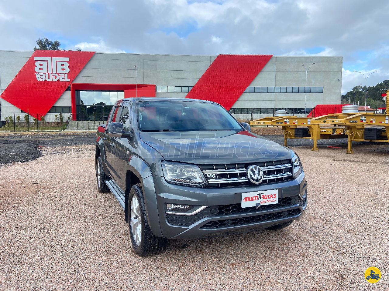 CARRO VW - Volkswagen Amarok V6 Highline  Multitrucks Seminovos SAO JOSE DOS PINHAIS PARANÁ PR